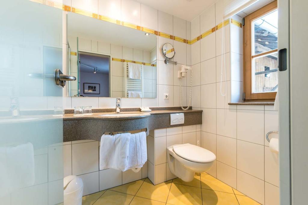 Metzgerei Gasthof Oberhauser - Hotel Zur Post Egling Ngoại thất bức ảnh