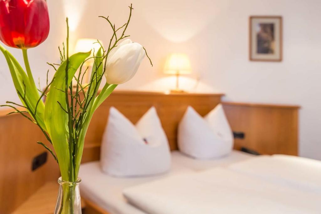 Metzgerei Gasthof Oberhauser - Hotel Zur Post Egling Ngoại thất bức ảnh