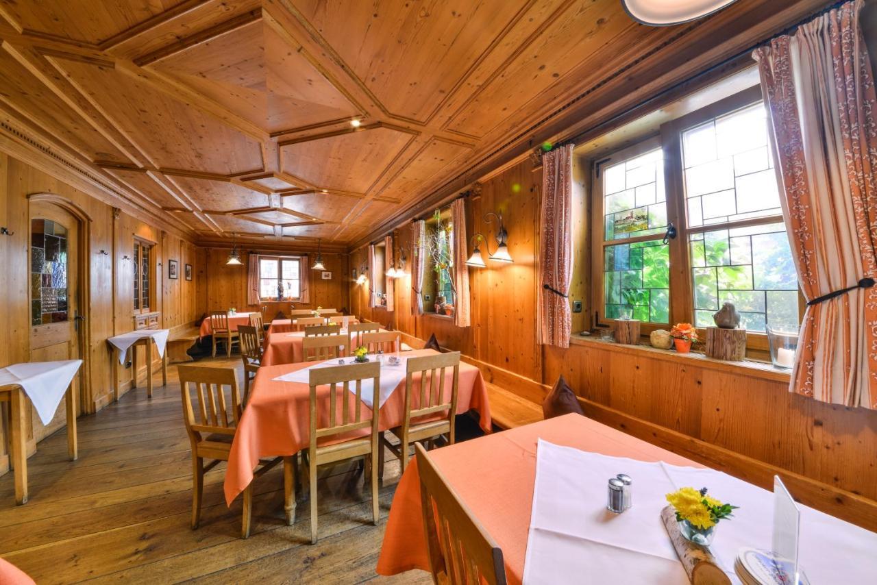 Metzgerei Gasthof Oberhauser - Hotel Zur Post Egling Ngoại thất bức ảnh